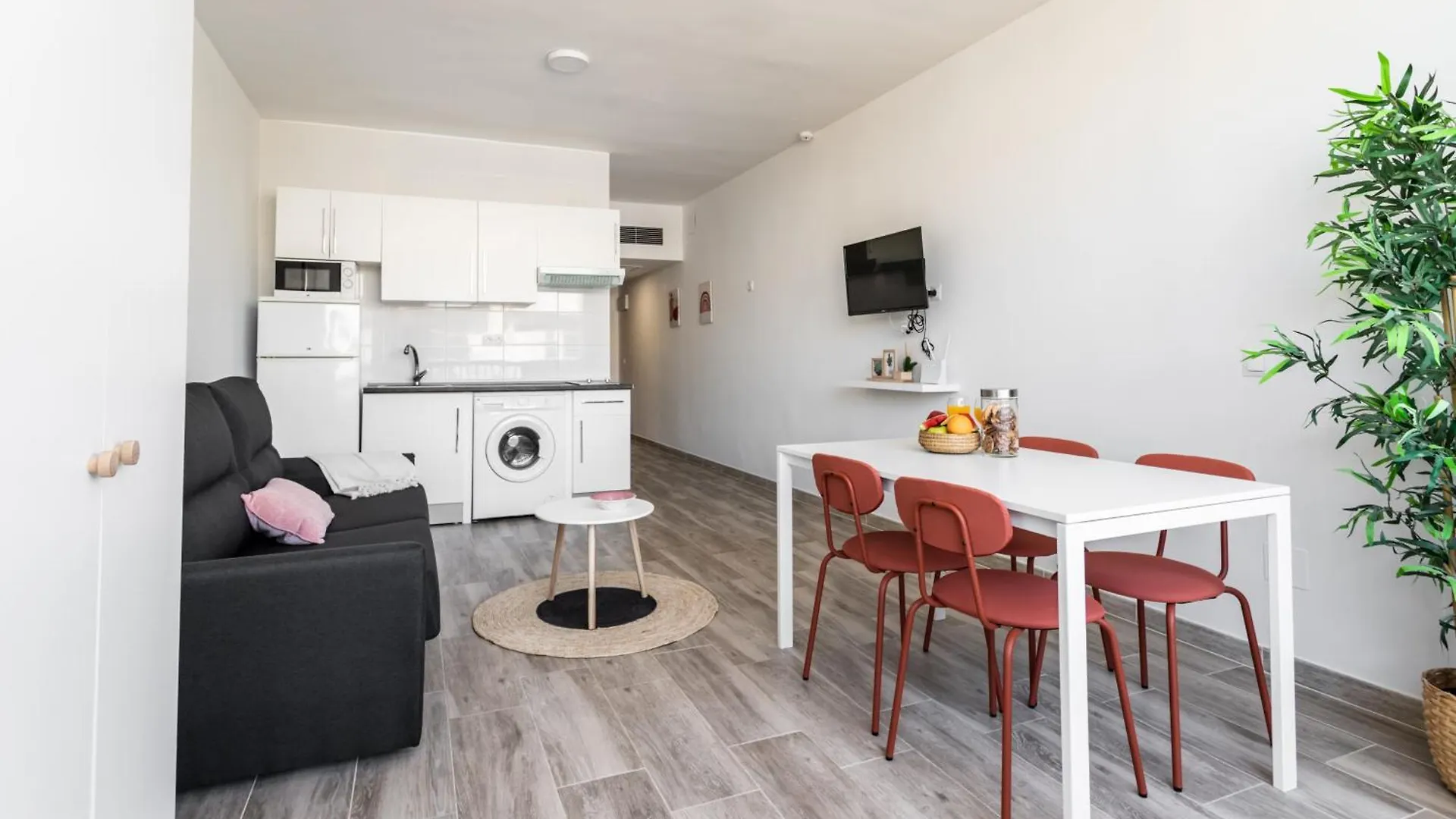Apartment Sur Suites Palmeras 583 Fuengirola Spain